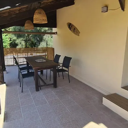 Joli 3 Pieces Spacieux Refait A Neuf Avec 2 Belles Terrasses Apartamento